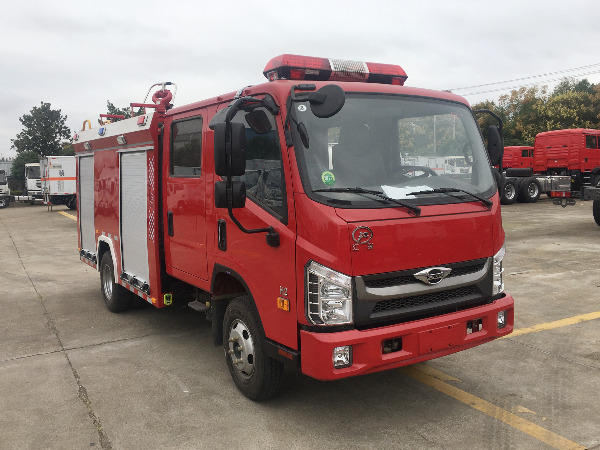 福田2.5水罐消防車