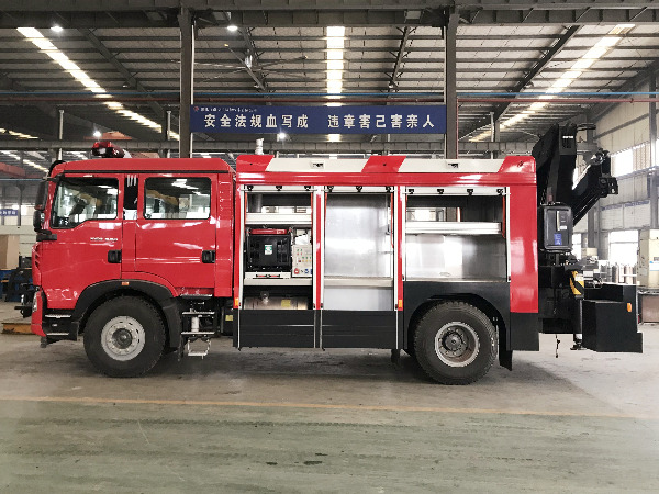 重汽T5G搶險救援消防車